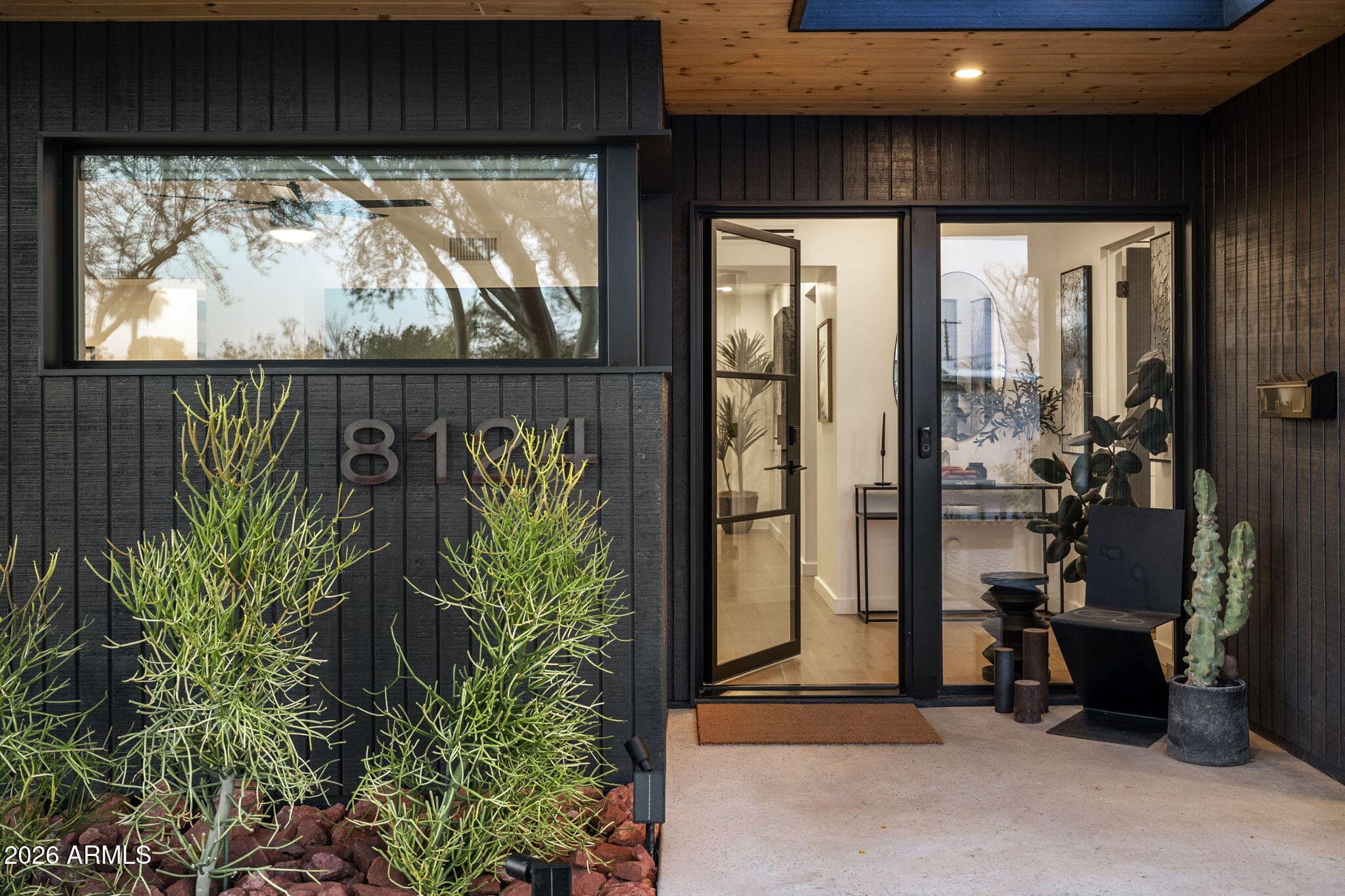 8124 E GRANADA Road, Scottsdale, AZ 85257 — photo 9 of 62