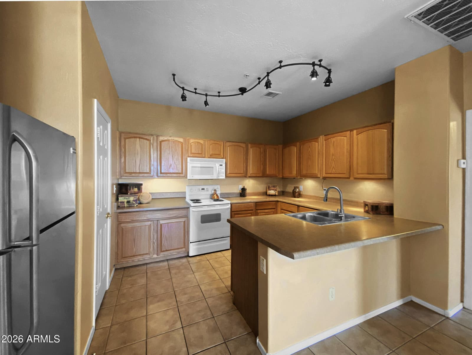 1748 E Parada Del Sol, Cottonwood, AZ 86326 — photo 10 of 33