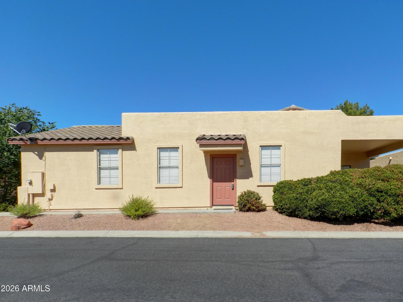 1748 E Parada Del Sol, Cottonwood, AZ 86326 — photo 4 of 33
