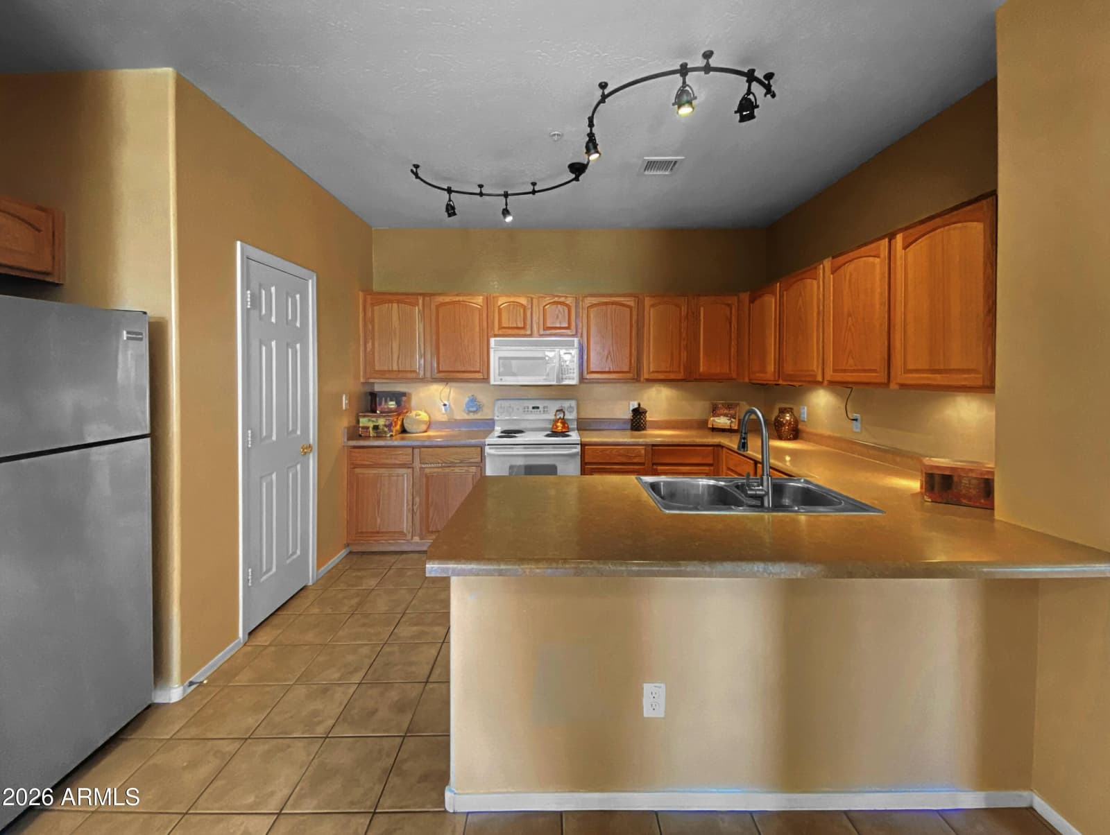1748 E Parada Del Sol, Cottonwood, AZ 86326 — photo 11 of 33