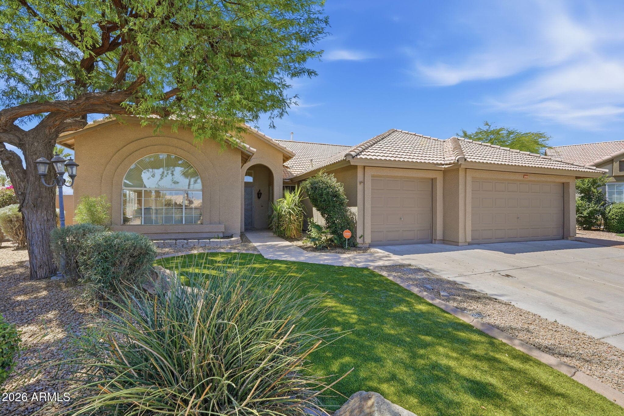 2407 N 132ND Avenue, Goodyear, AZ 85395 — photo 6 of 44