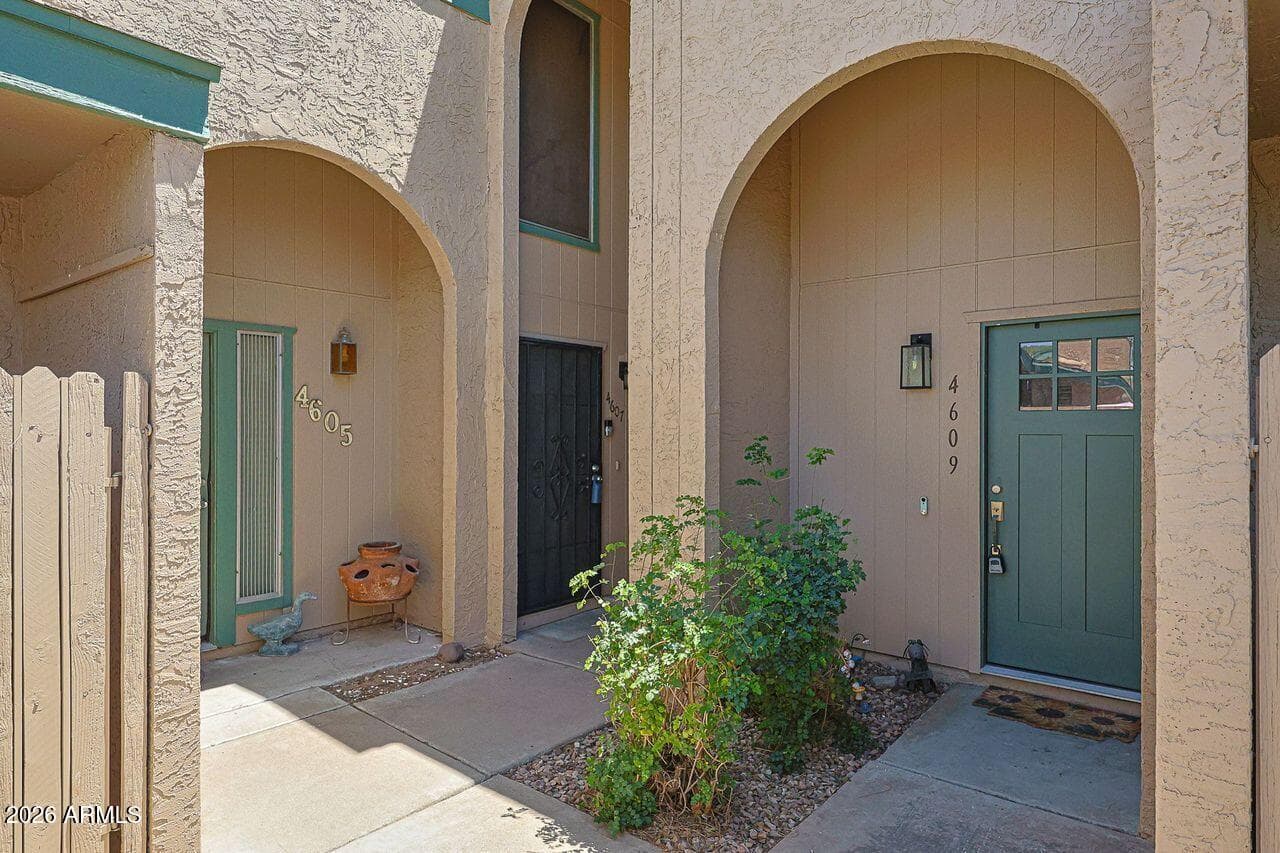 4607 W CONTINENTAL Drive, Glendale, AZ 85308 — photo 2 of 32