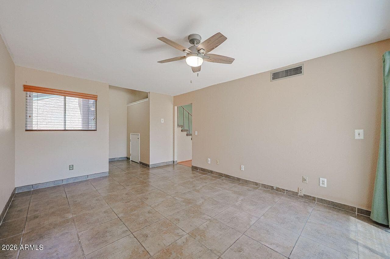 4607 W CONTINENTAL Drive, Glendale, AZ 85308 — photo 5 of 32