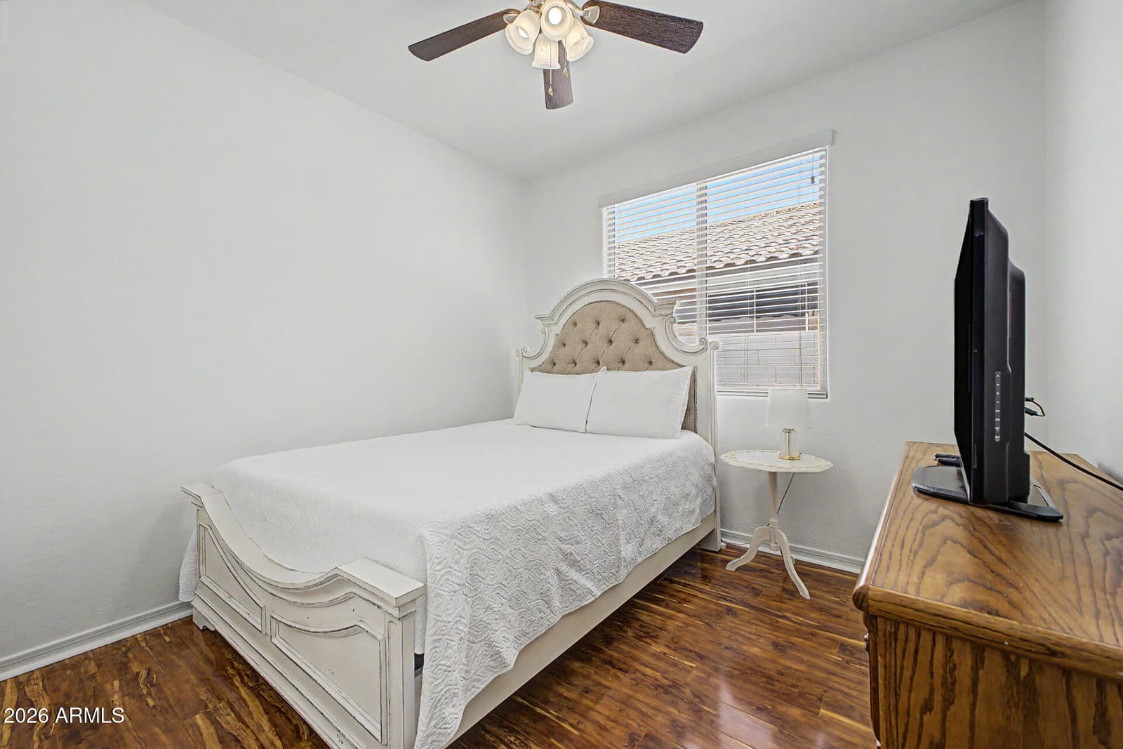 854 E TEKOA Avenue, Gilbert, AZ 85298 — photo 14 of 33