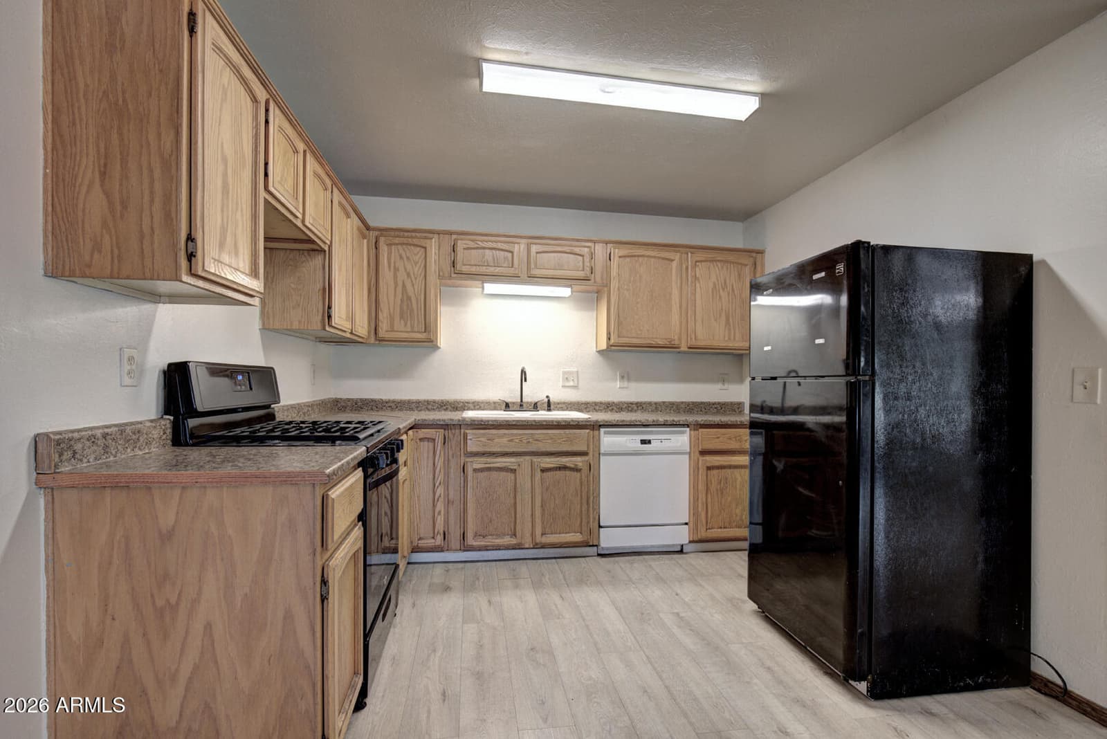 212 E MCKAMEY Street, Payson, AZ 85541 — photo 7 of 39