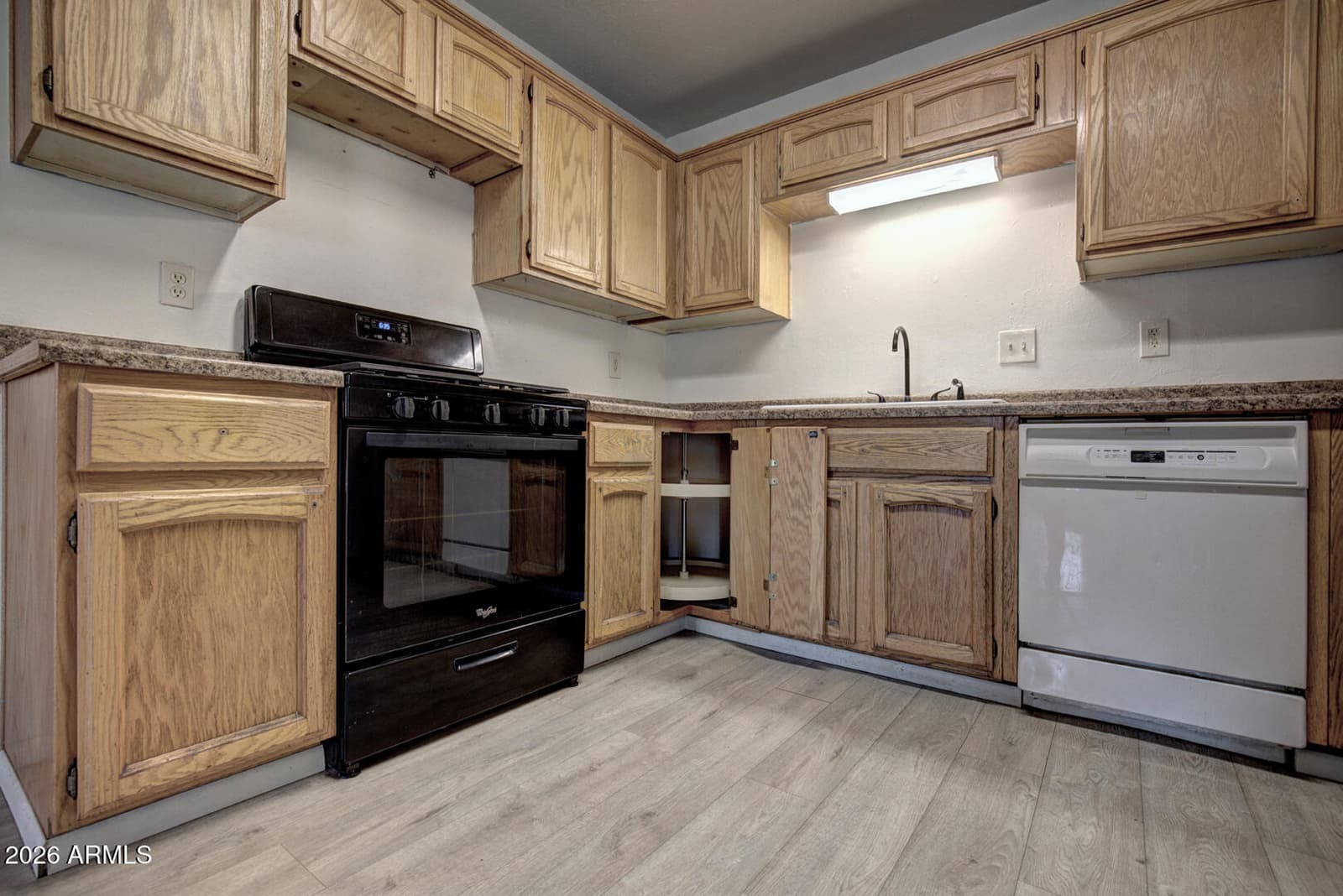 212 E MCKAMEY Street, Payson, AZ 85541 — photo 8 of 39