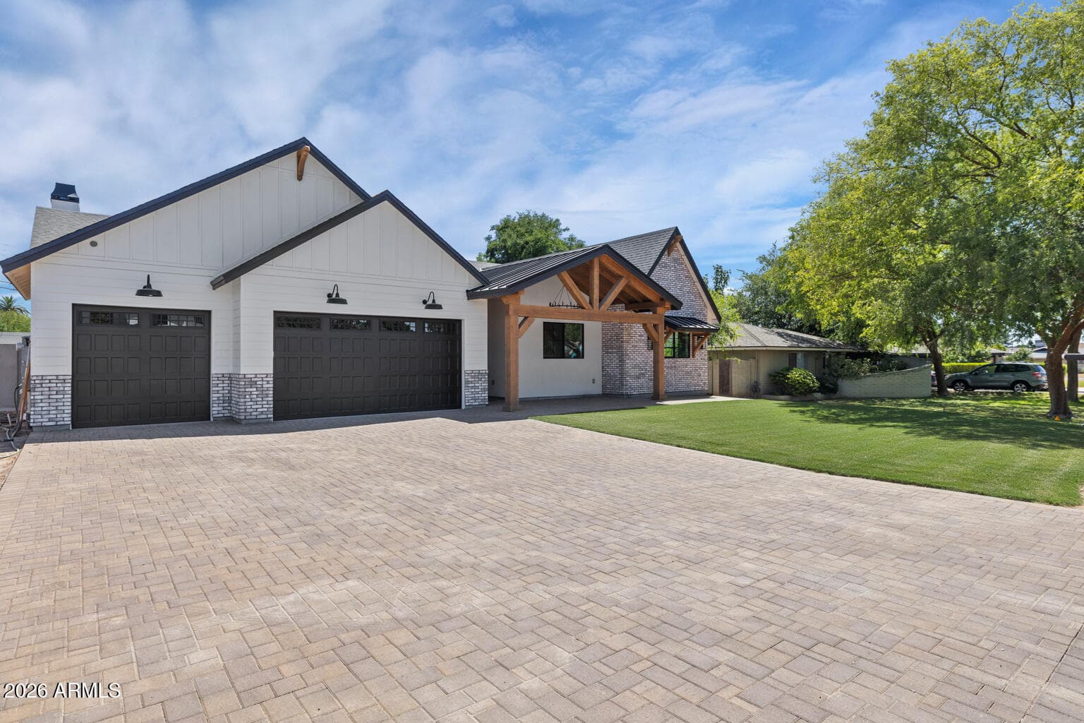 3913 E CAMPBELL Avenue, Phoenix, AZ 85018 — photo 39 of 44