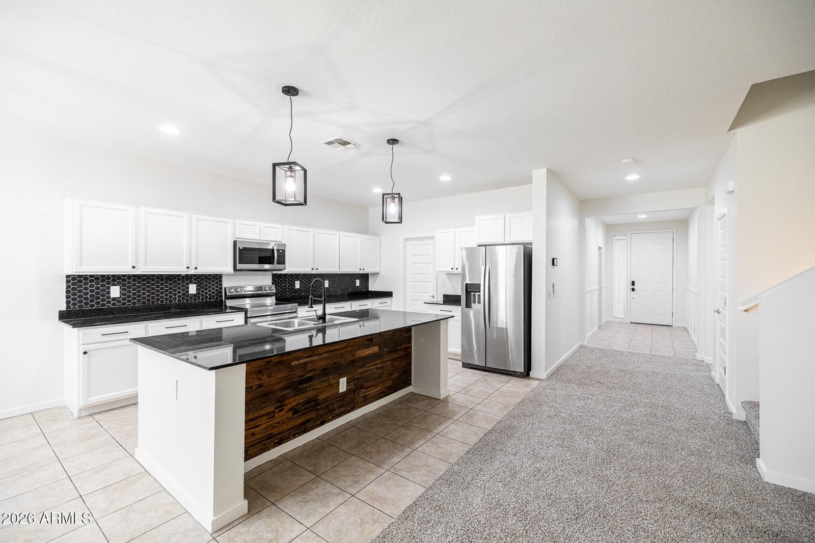 37178 N EL MORRO Trail, San Tan Valley, AZ 85140 — photo 9 of 39
