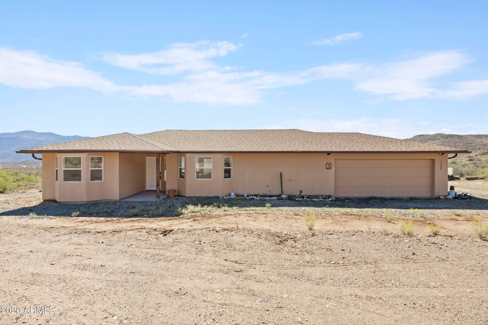 17200 S Dripping Springs Road, Mayer, AZ 86333 — photo 2 of 43