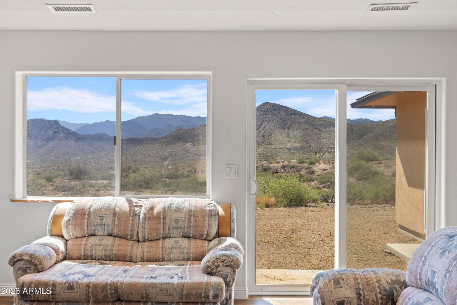 17200 S Dripping Springs Road, Mayer, AZ 86333 — photo 6 of 43