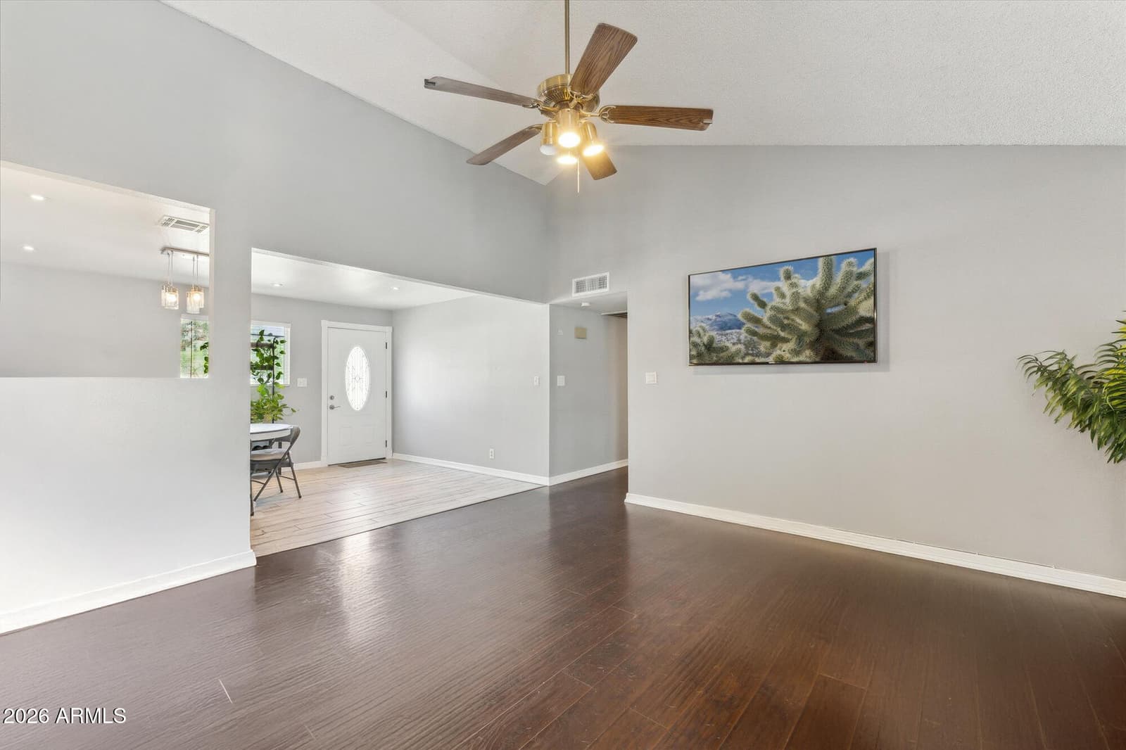 9716 N 55TH Avenue, Glendale, AZ 85302 — photo 5 of 17
