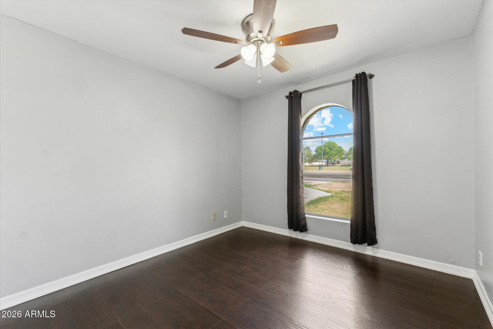 9716 N 55TH Avenue, Glendale, AZ 85302 — photo 13 of 17