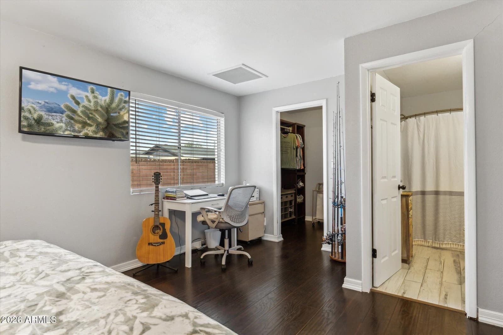 9716 N 55TH Avenue, Glendale, AZ 85302 — photo 9 of 17