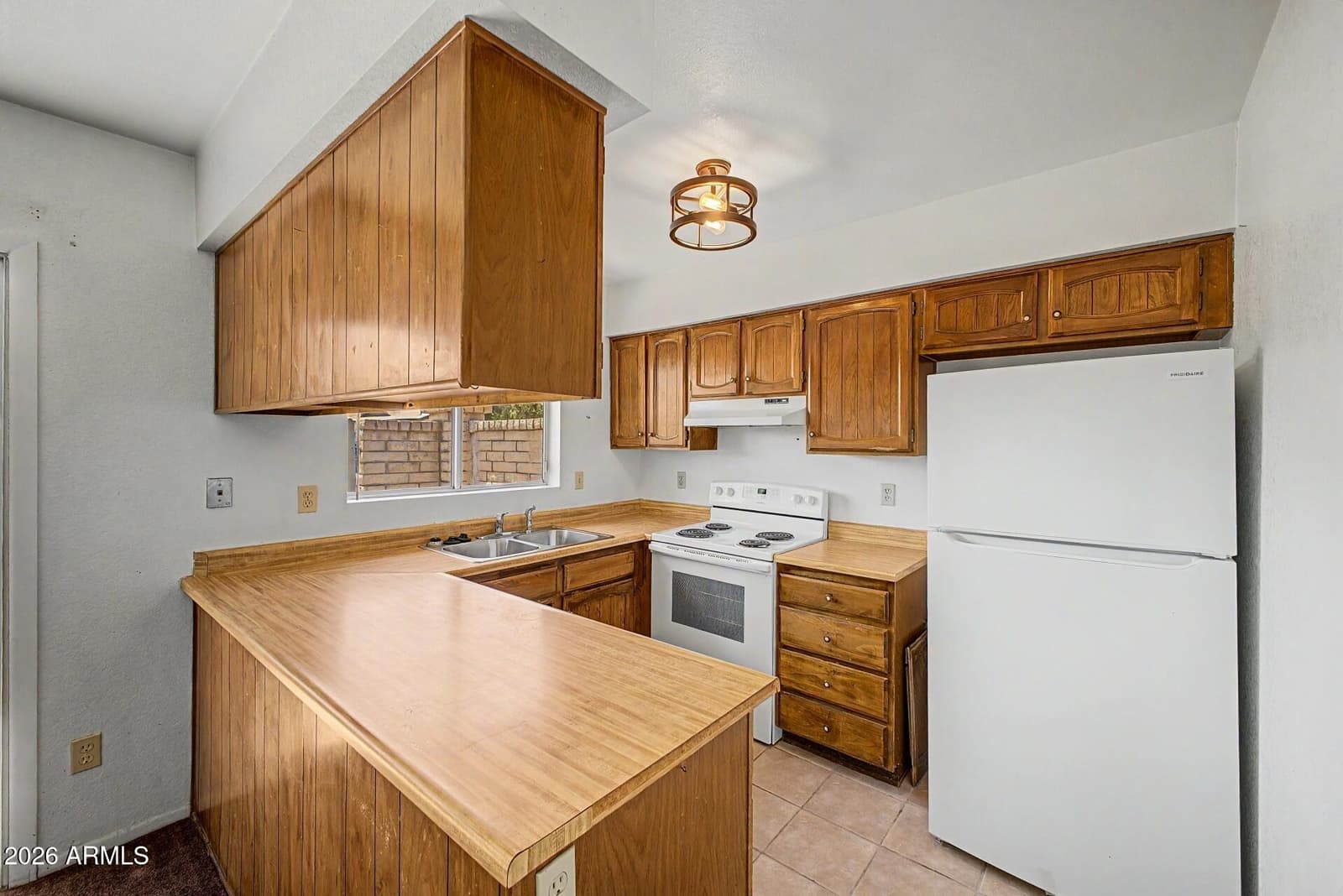 1022 W MALIBU Drive, Tempe, AZ 85282 — photo 12 of 27