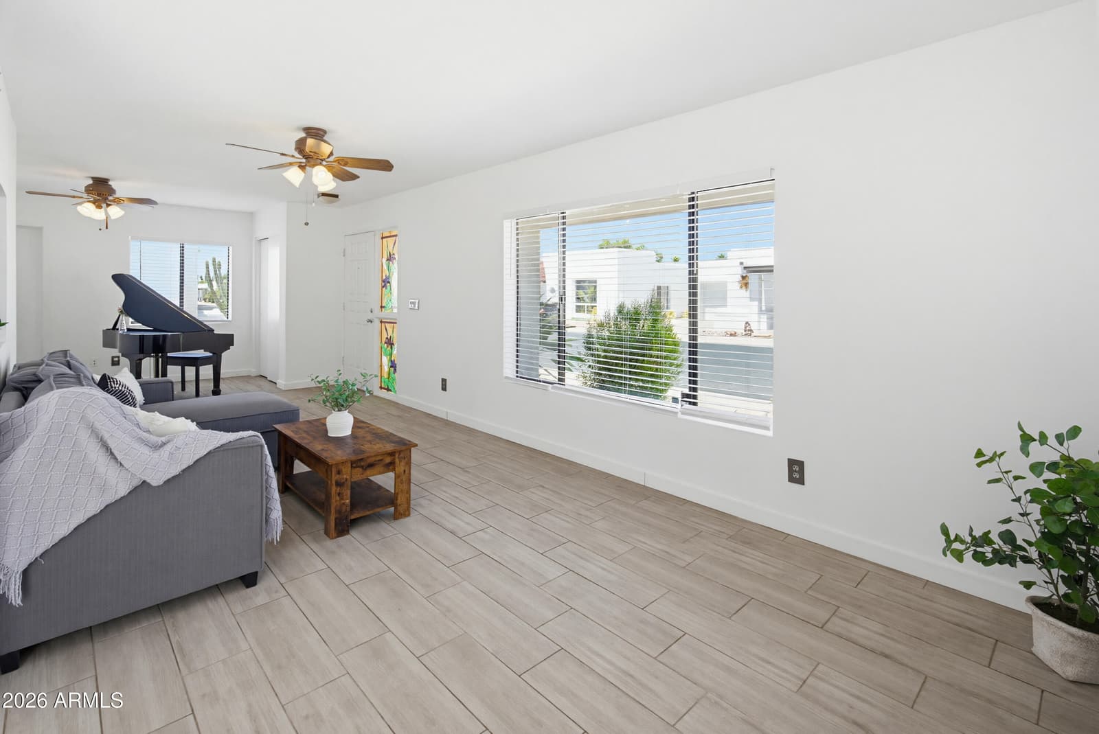 1107 E Michigan Avenue, Phoenix, AZ 85022 — photo 13 of 37