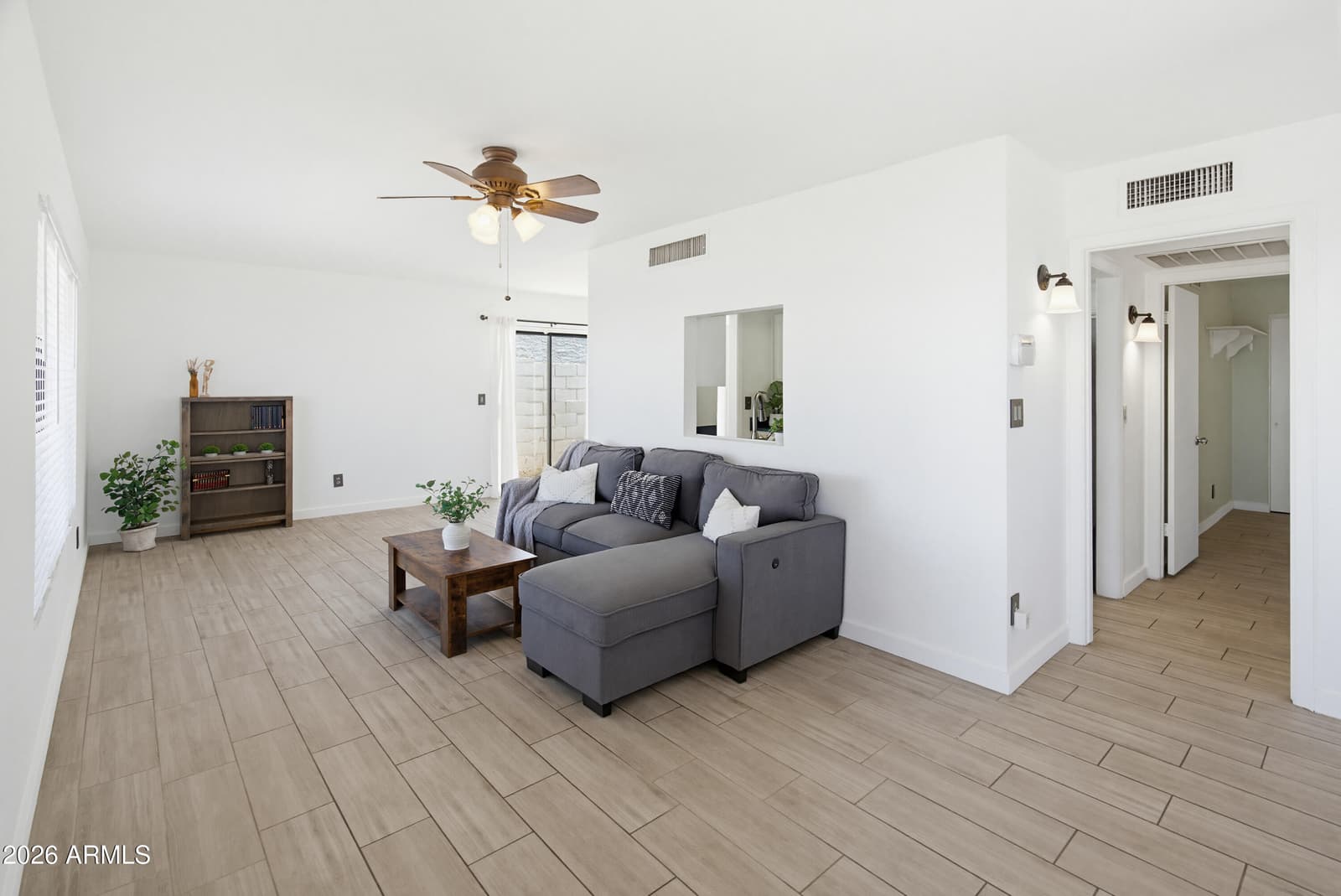 1107 E Michigan Avenue, Phoenix, AZ 85022 — photo 10 of 37