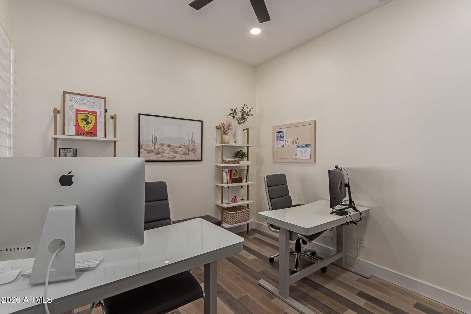 5242 E HERRERA Drive, Phoenix, AZ 85054 — photo 25 of 31