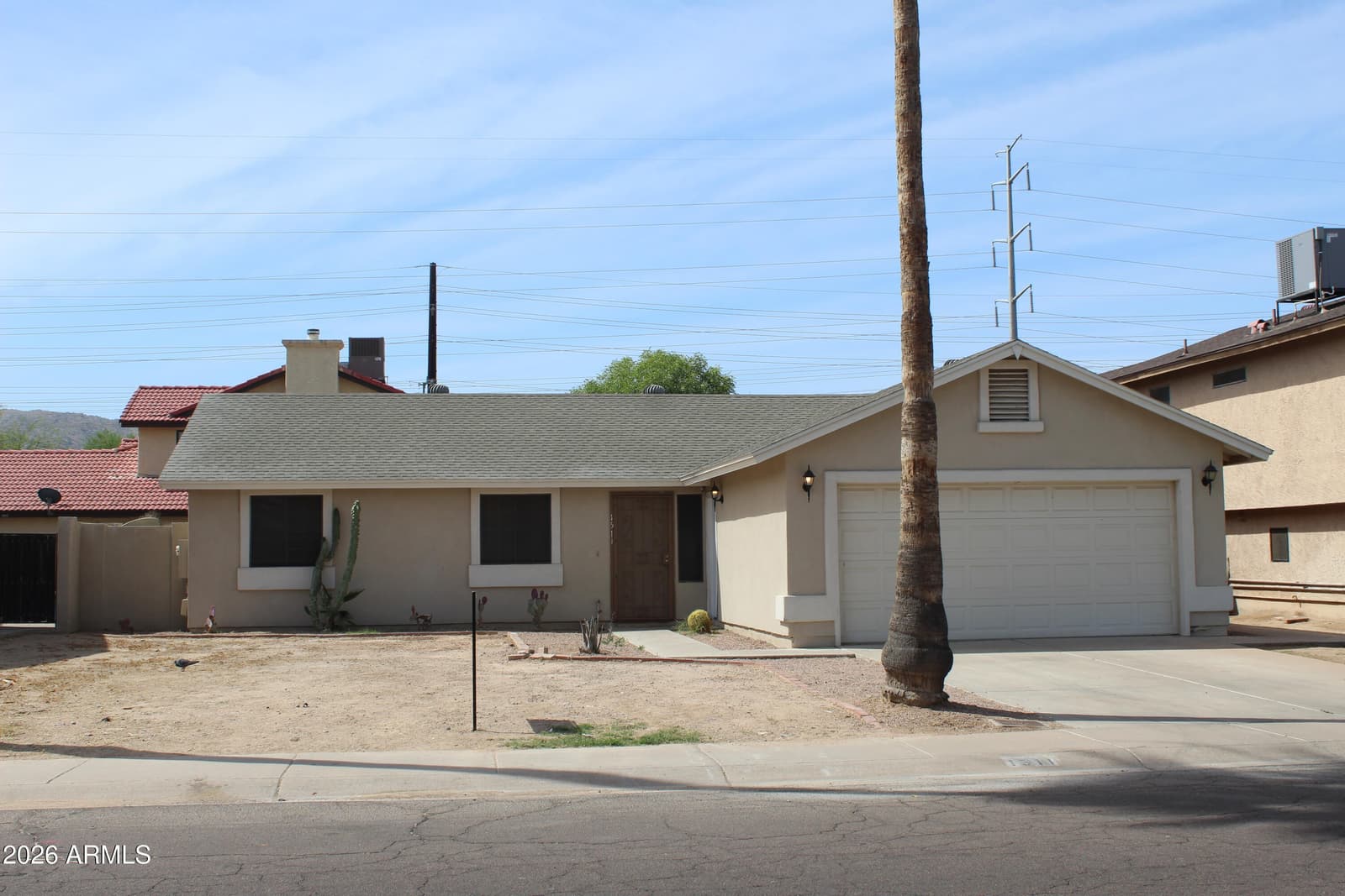 1511 E FREMONT Road, Phoenix, AZ 85042 — photo 2 of 12