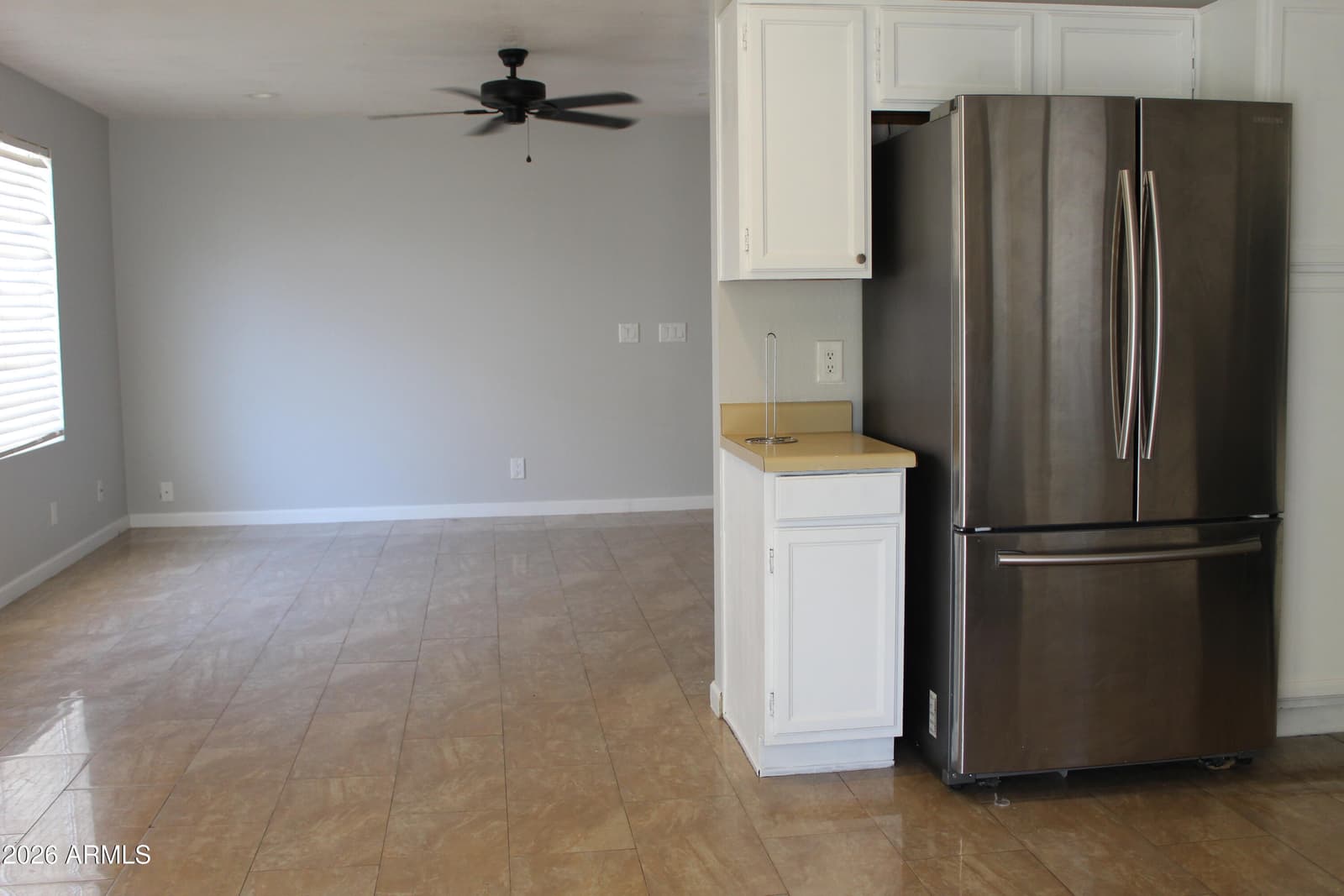 1511 E FREMONT Road, Phoenix, AZ 85042 — photo 8 of 12