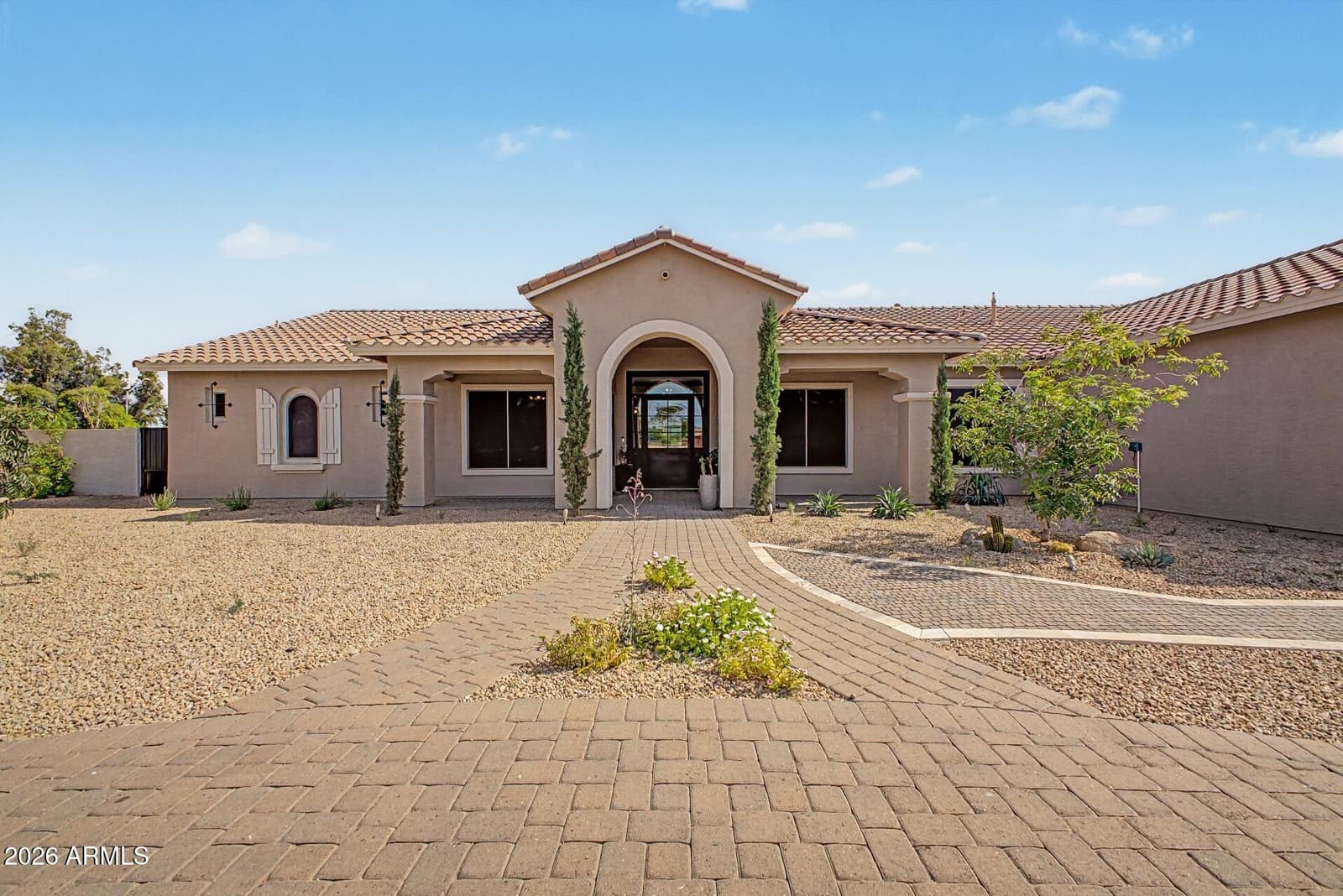 14389 W BECKER Lane, Surprise, AZ 85379 — photo 4 of 35