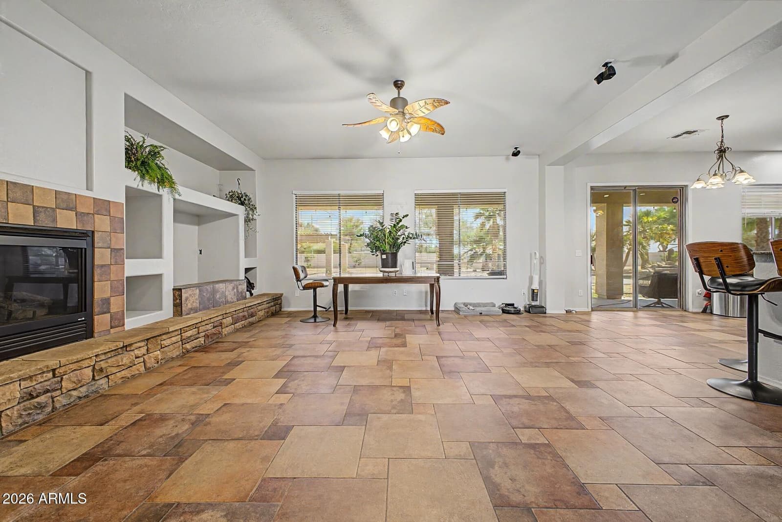 14389 W BECKER Lane, Surprise, AZ 85379 — photo 10 of 35