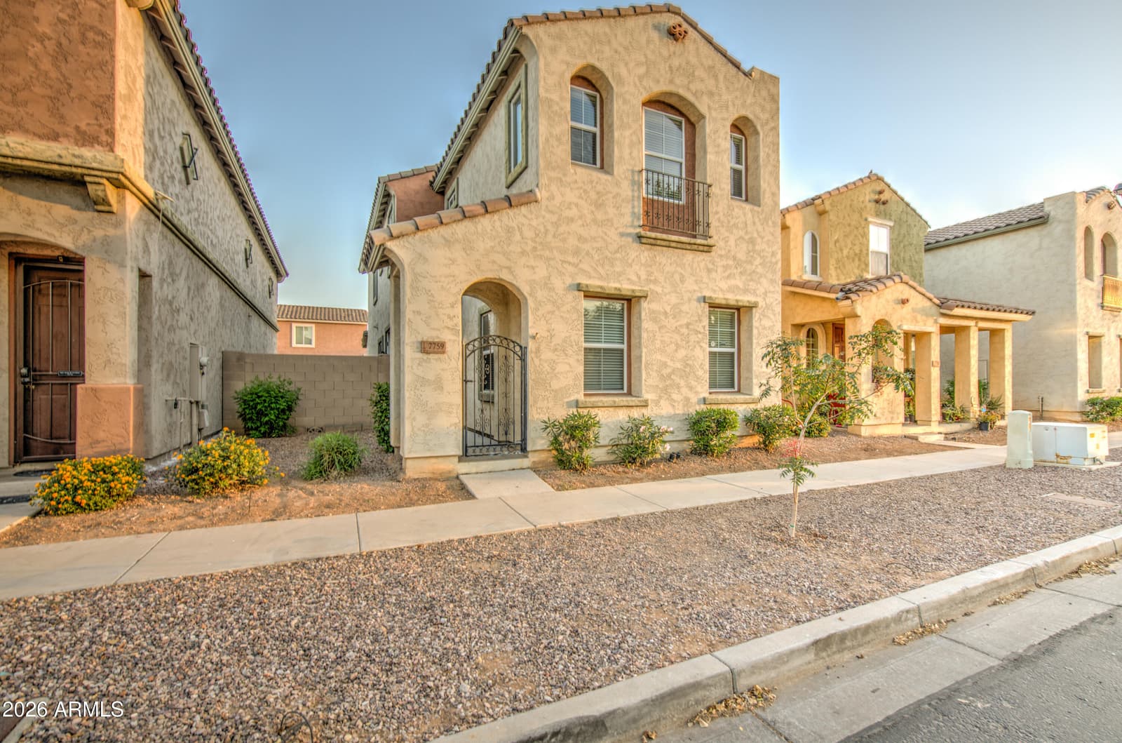 7759 W MONTE VISTA Road, Phoenix, AZ 85035 — photo 1 of 43