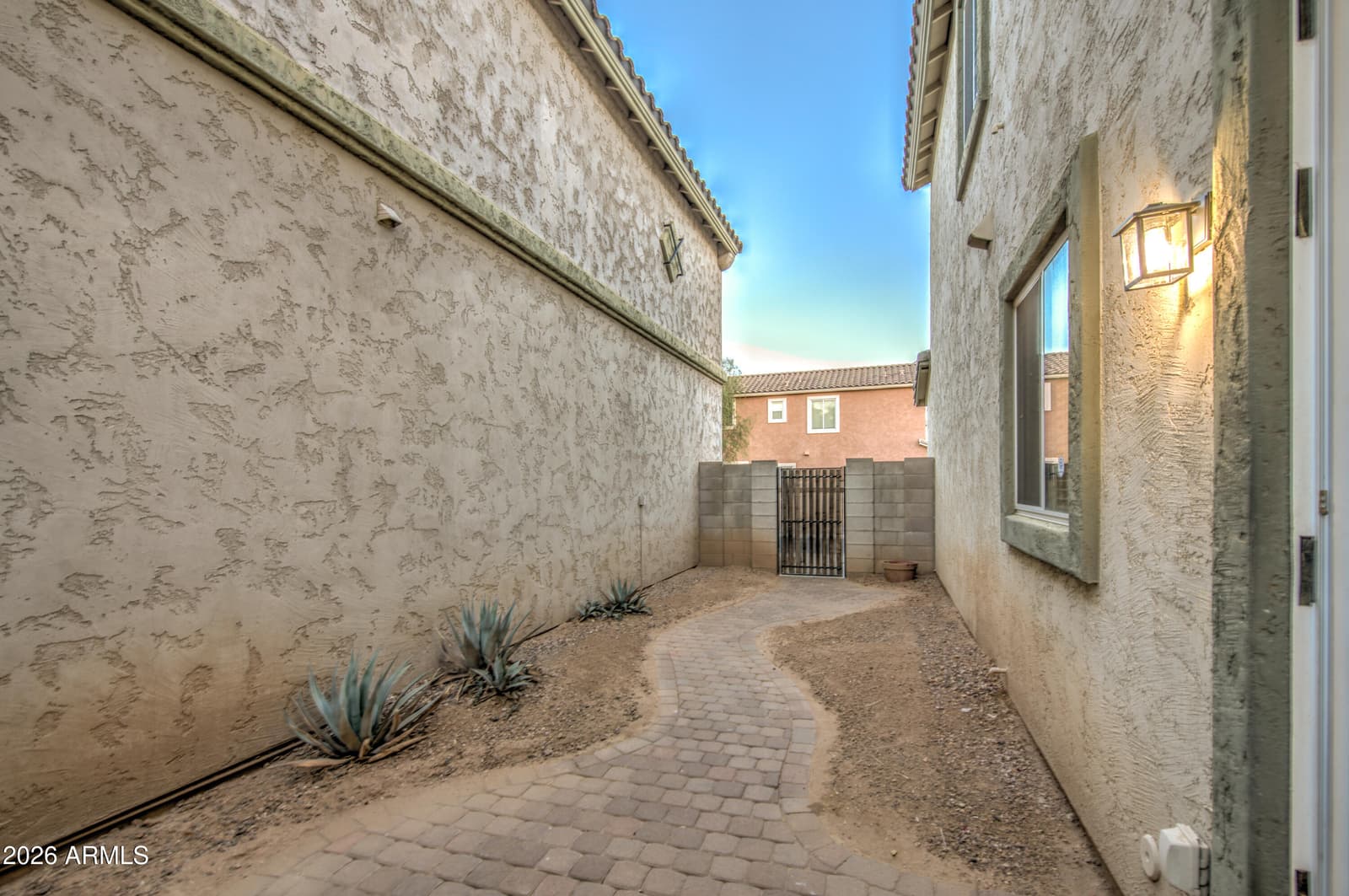 7759 W MONTE VISTA Road, Phoenix, AZ 85035 — photo 41 of 43