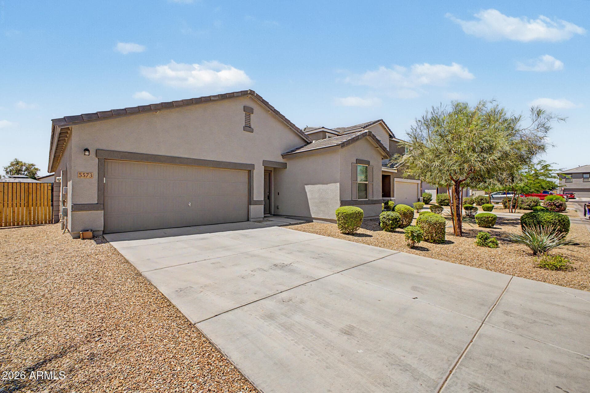5573 E HERA Road, Florence, AZ 85132 — photo 3 of 40