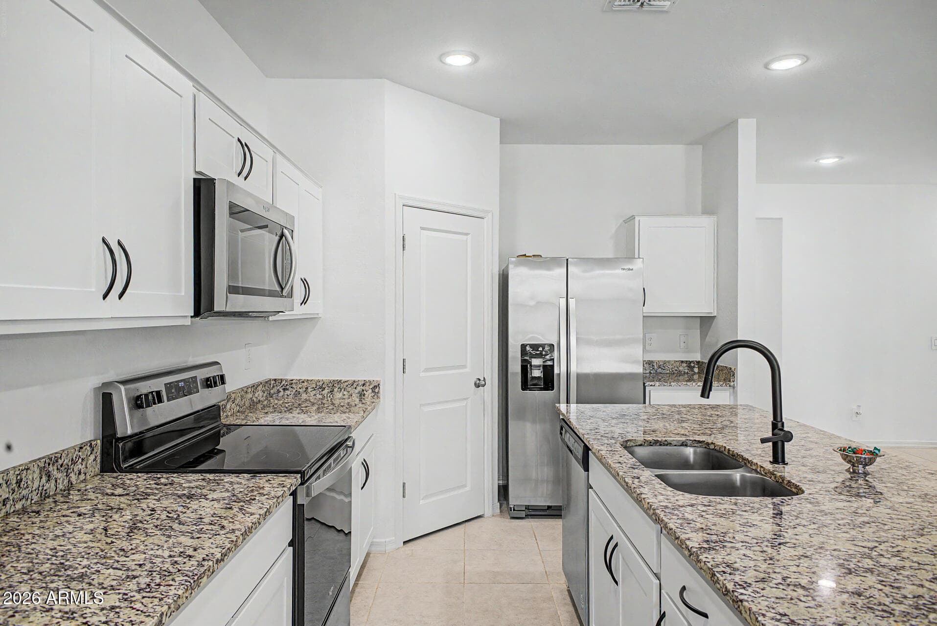 5573 E HERA Road, Florence, AZ 85132 — photo 14 of 40