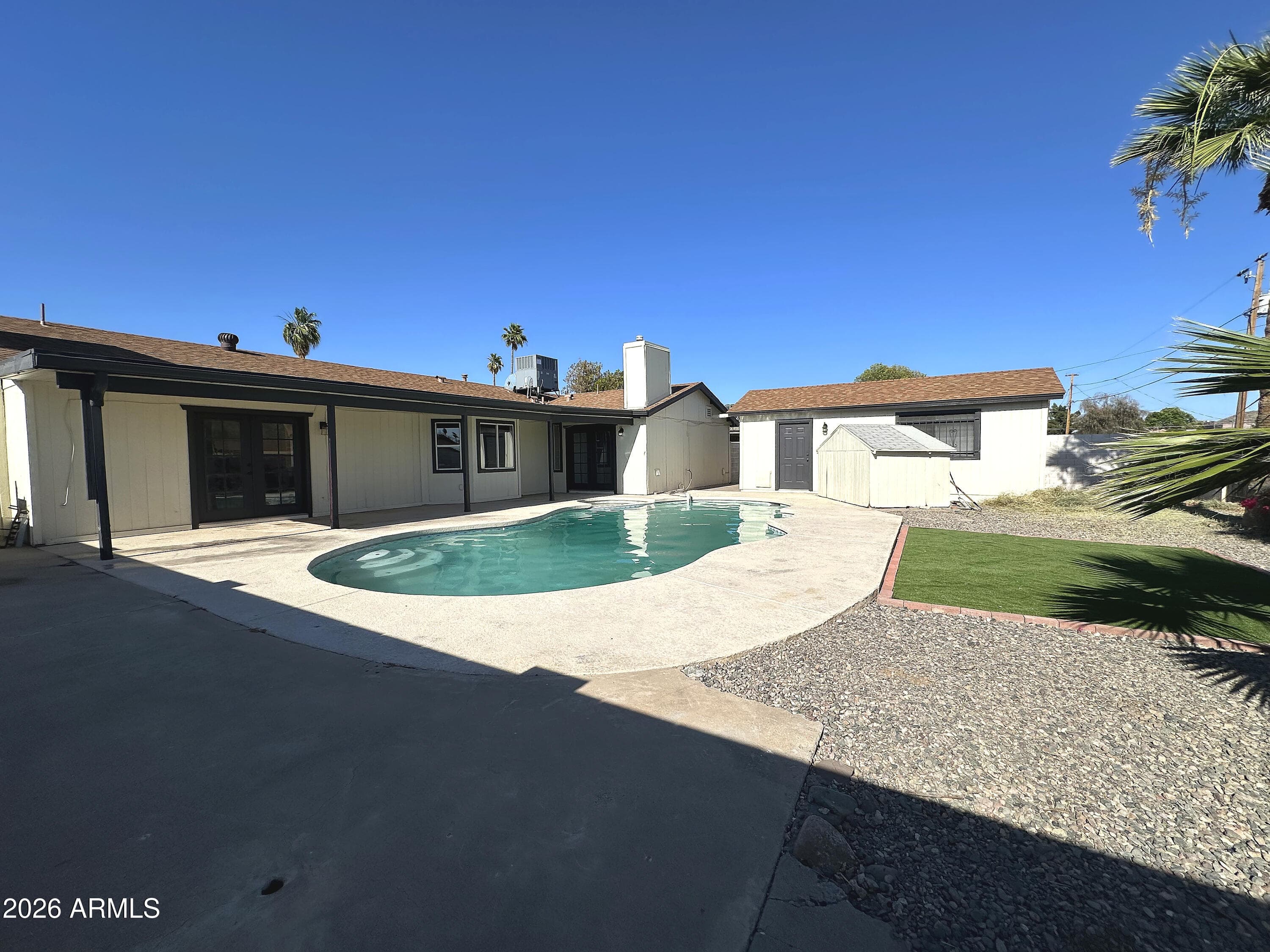 1919 W VOLTAIRE Avenue, Phoenix, AZ 85029 — photo 2 of 18