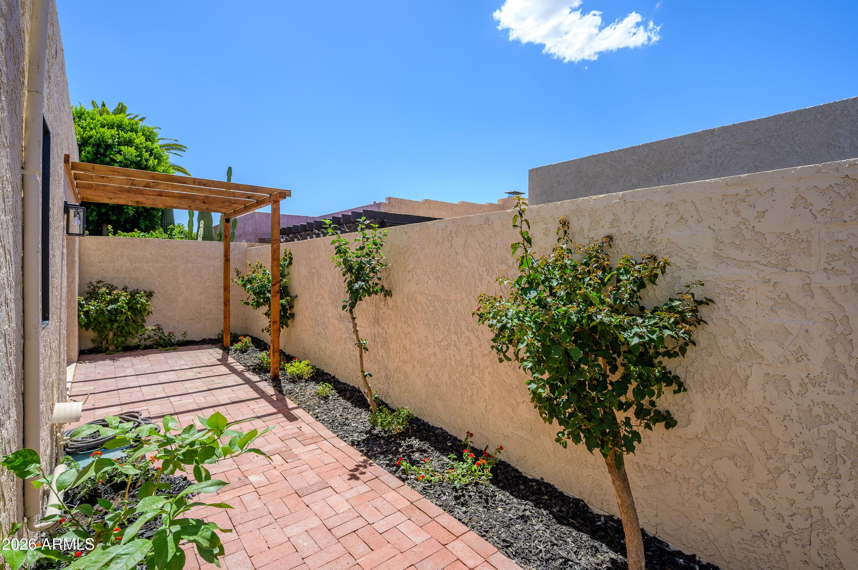 7702 N VIA CAMELLO DEL NORTE, Scottsdale, AZ 85258 — photo 30 of 36