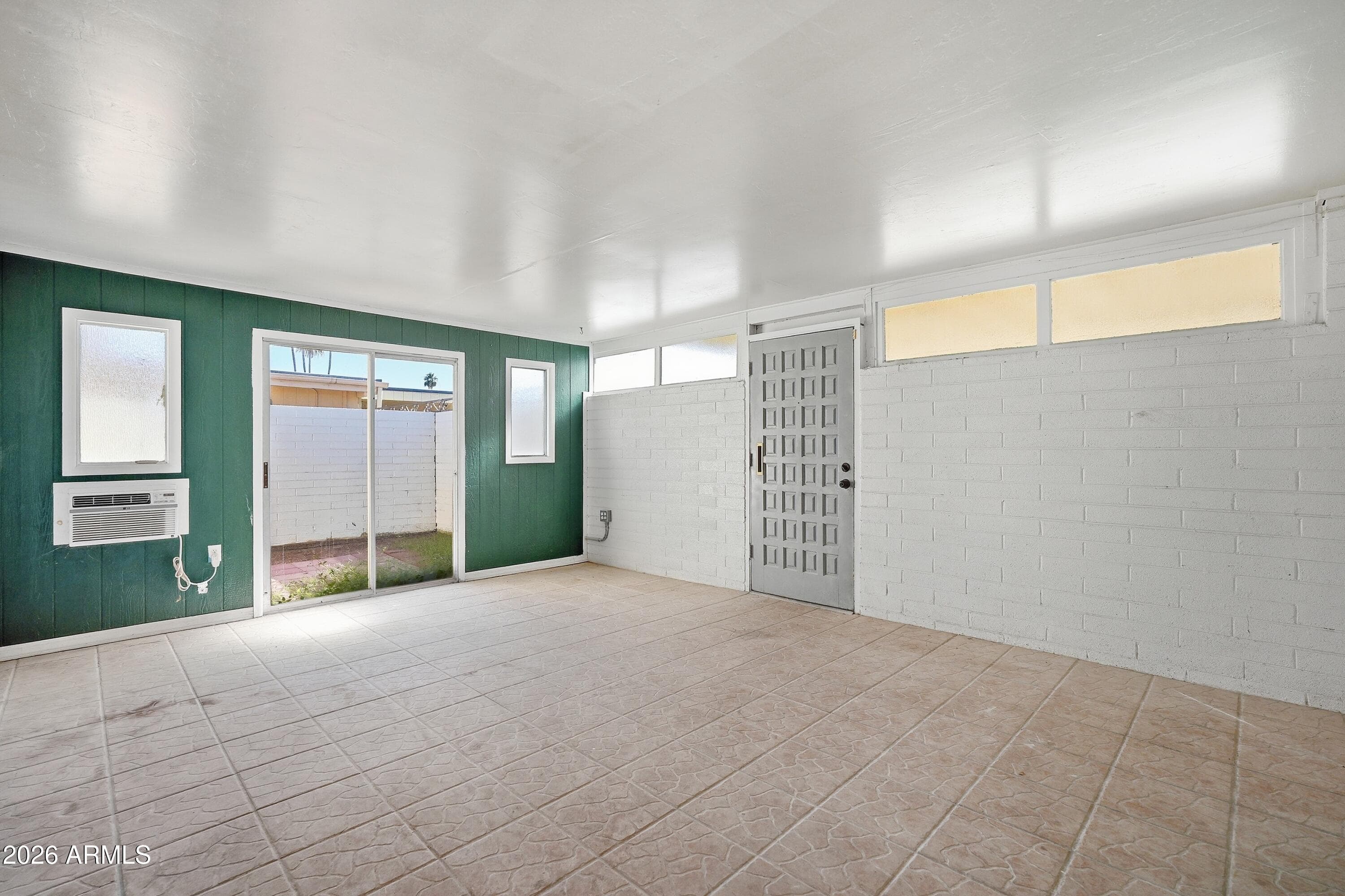 556 N HOBSON Plaza, Mesa, AZ 85203 — photo 23 of 27