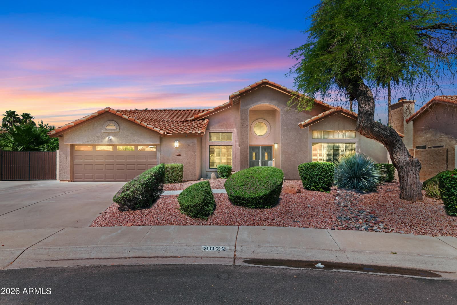 9022 S ASH Avenue, Tempe, AZ 85284 — photo 1 of 45