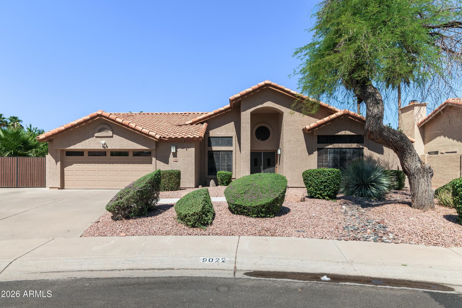 9022 S ASH Avenue, Tempe, AZ 85284 — photo 8 of 45
