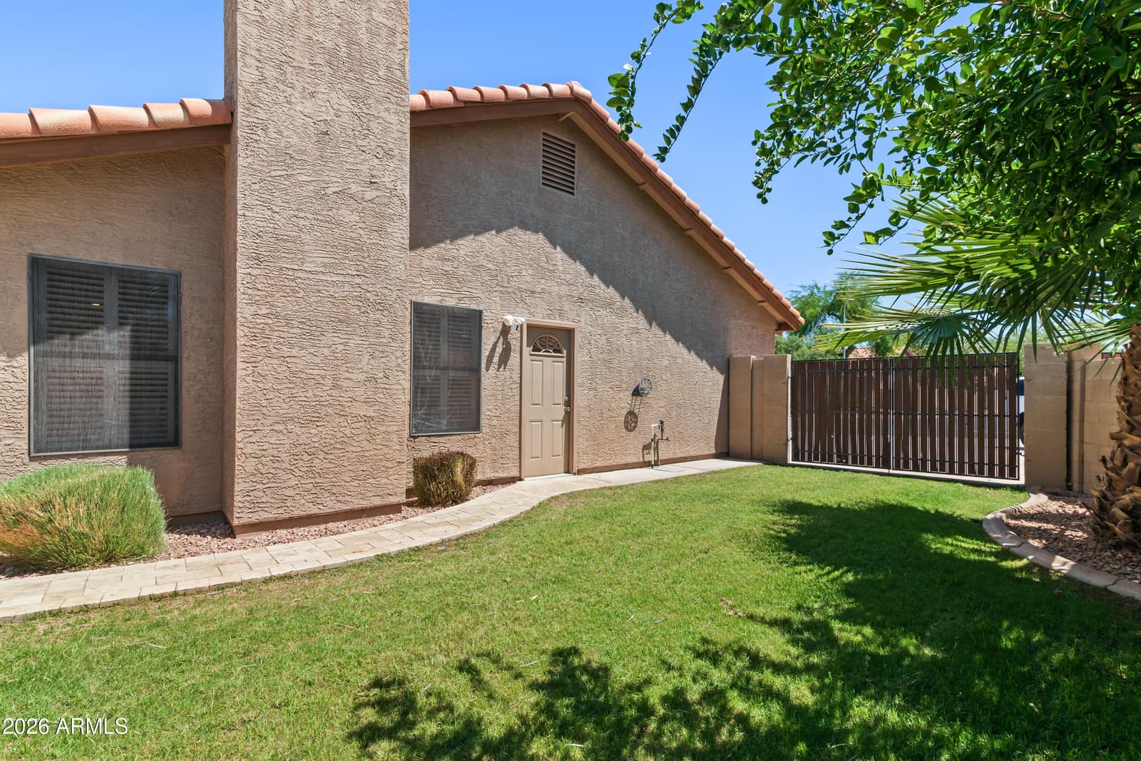 9022 S ASH Avenue, Tempe, AZ 85284 — photo 38 of 45