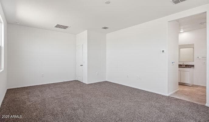 8410 W GEHRIG Way, Florence, AZ 85132 — photo 8 of 36