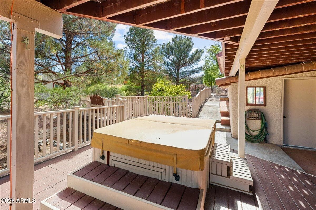 1646 S CACTUS WREN Road, Cottonwood, AZ 86326 — photo 10 of 41
