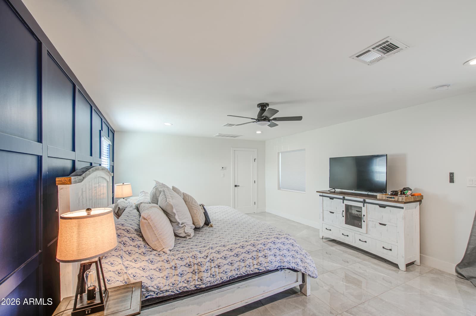1261 E CAMBRIDGE Avenue, Phoenix, AZ 85006 — photo 30 of 46