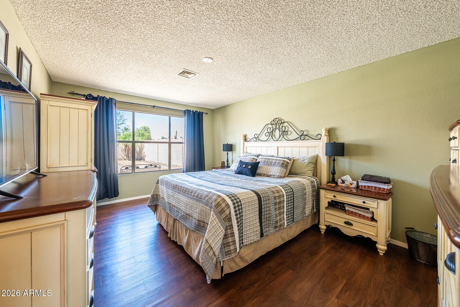 9126 W PORT ROYALE Lane, Peoria, AZ 85381 — photo 18 of 32