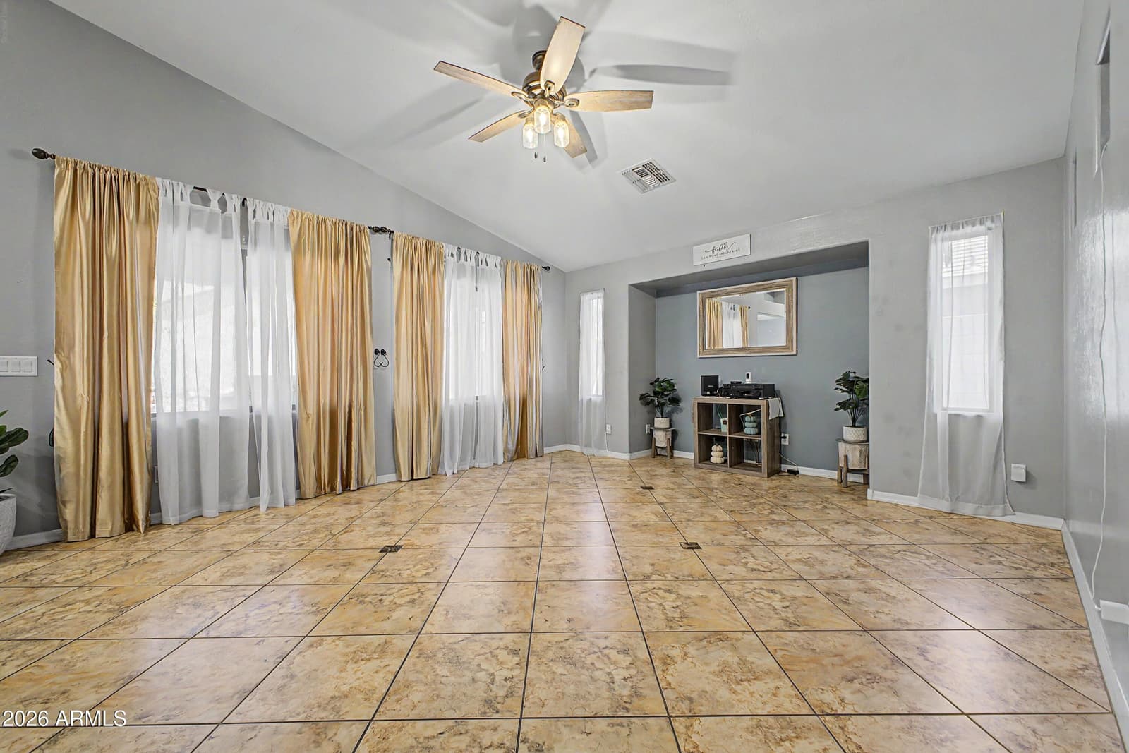 25652 W RIO VISTA Lane, Buckeye, AZ 85326 — photo 9 of 32