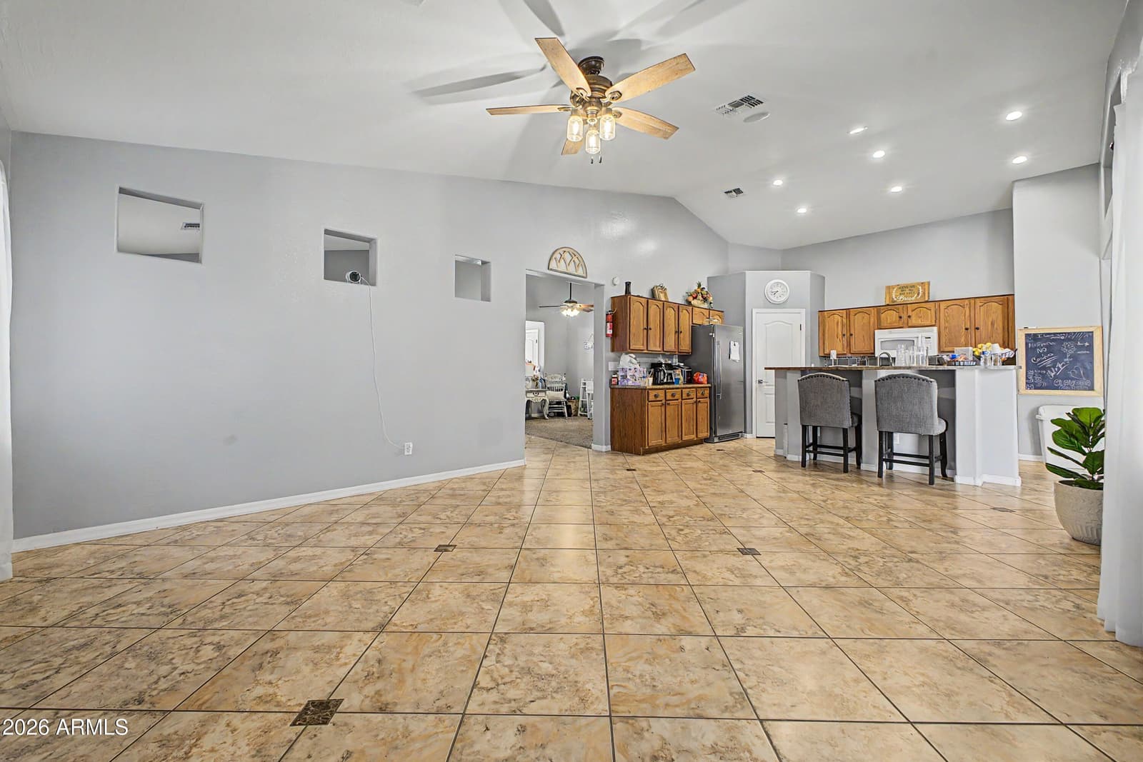 25652 W RIO VISTA Lane, Buckeye, AZ 85326 — photo 11 of 32