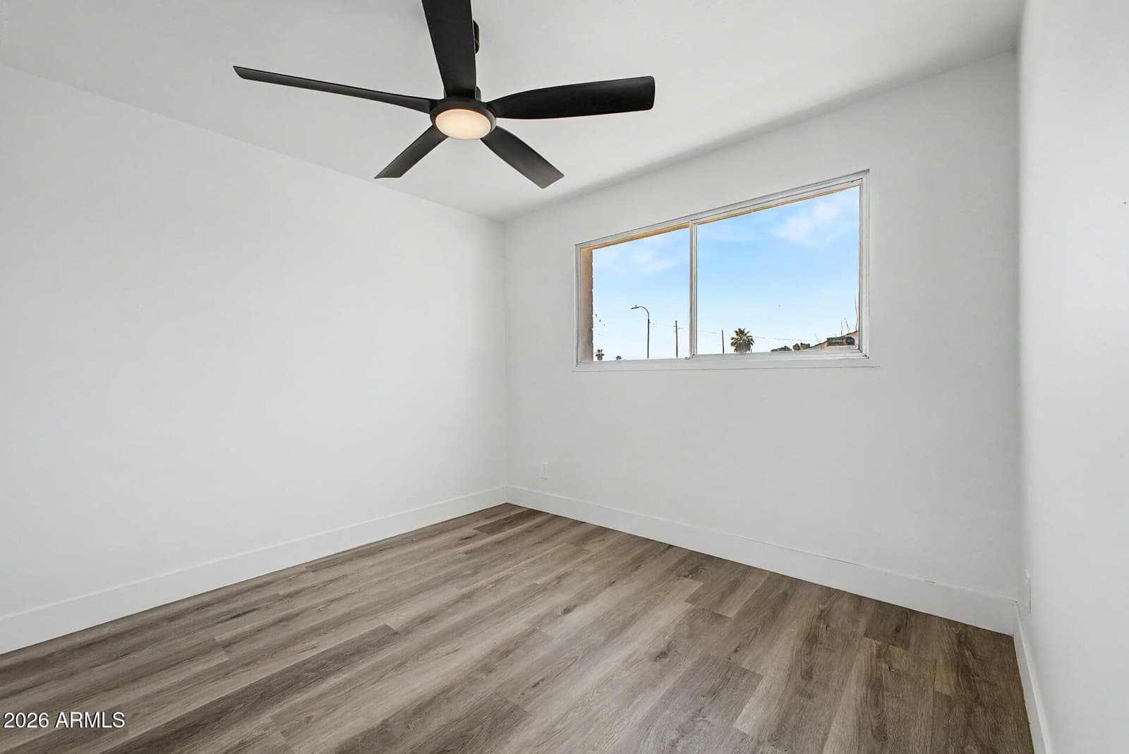 4316 W ROSE Lane, Glendale, AZ 85301 — photo 23 of 35