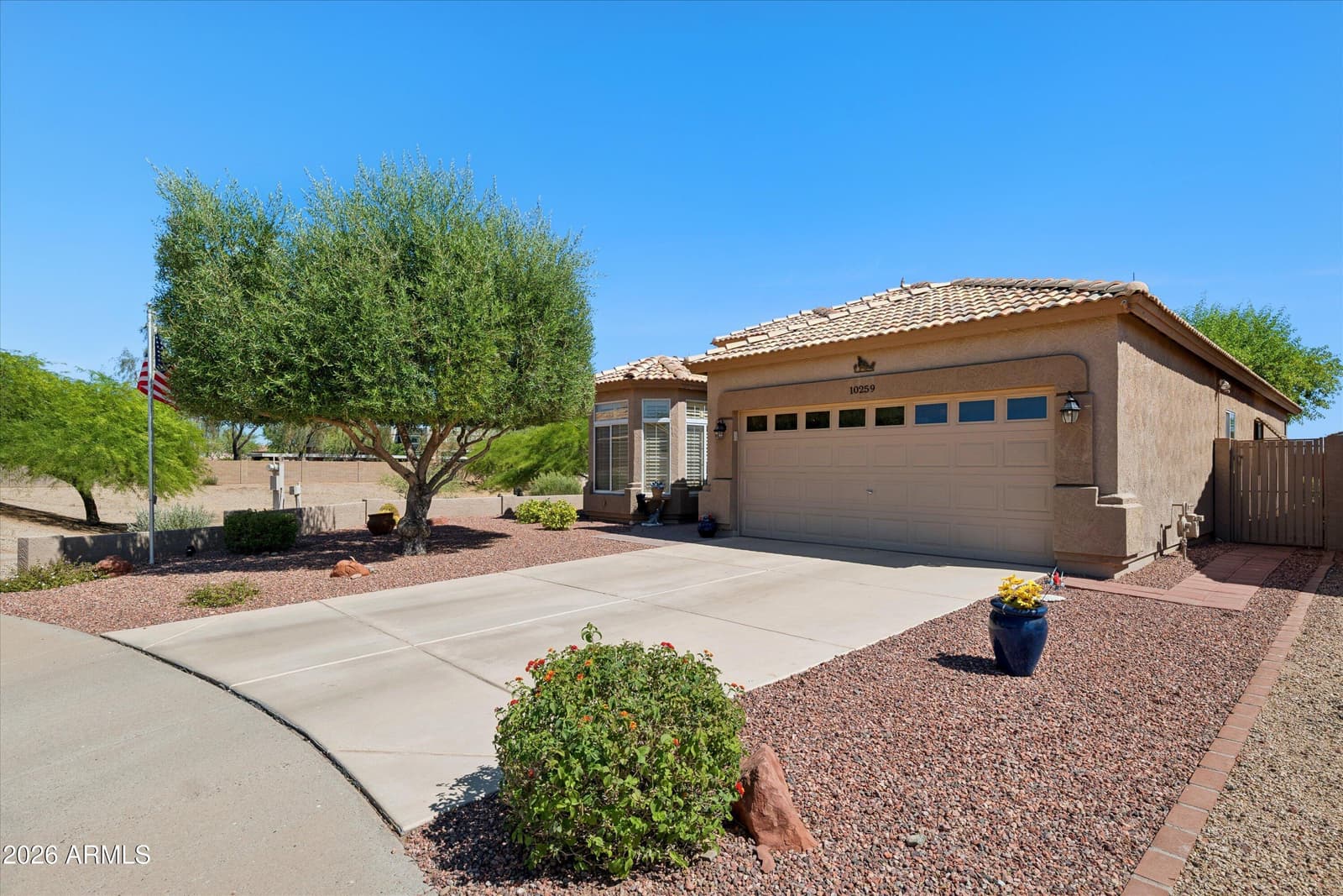 10259 W MOHAWK Lane, Peoria, AZ 85382 — photo 15 of 31