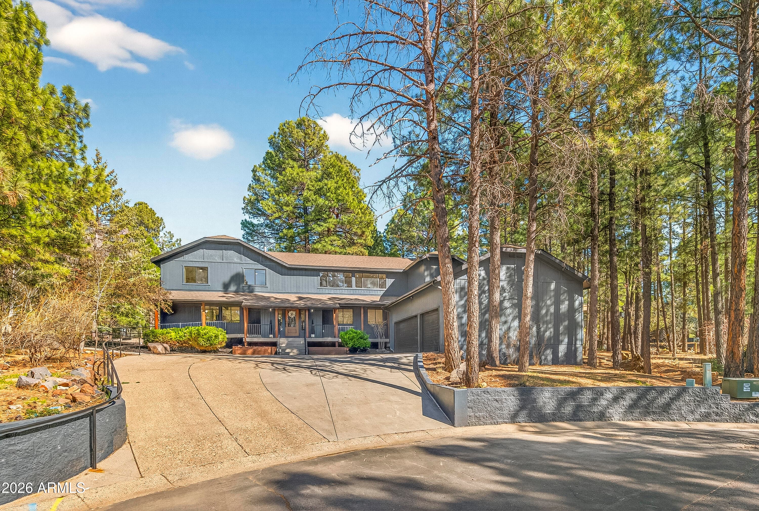 1411 N INVERRARY Way, Flagstaff, AZ 86004 — photo 4 of 49