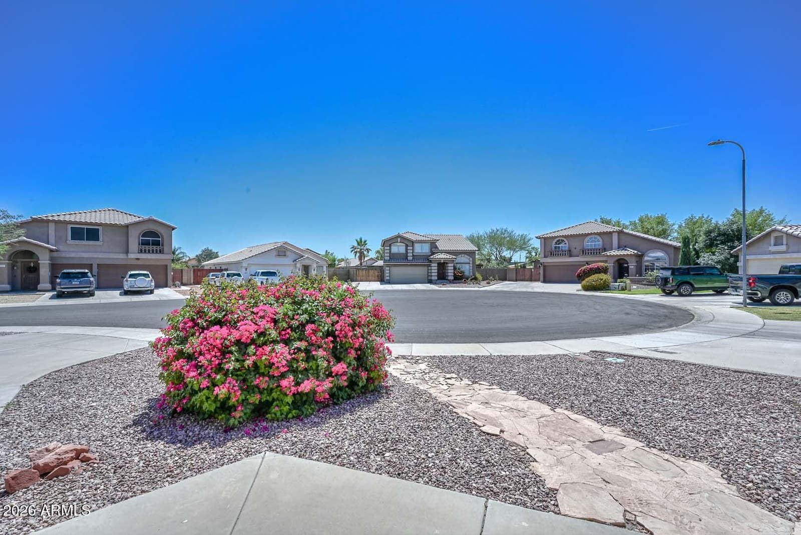 9164 N 95TH Lane, Peoria, AZ 85345 — photo 4 of 34