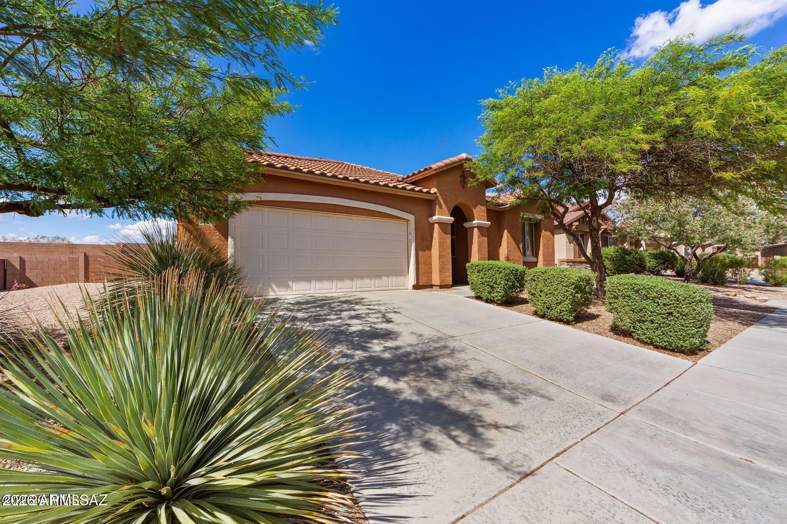 11100 W COPPER FIELD Street, Marana, AZ 85658 — photo 2 of 39