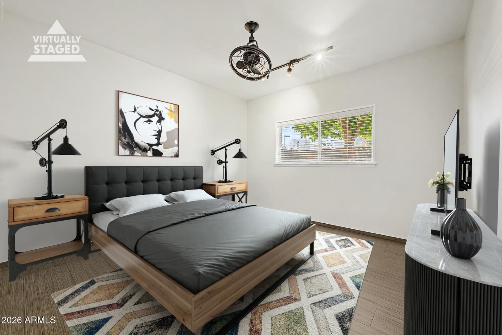 355 E THOMAS Road B106, Phoenix, AZ 85012