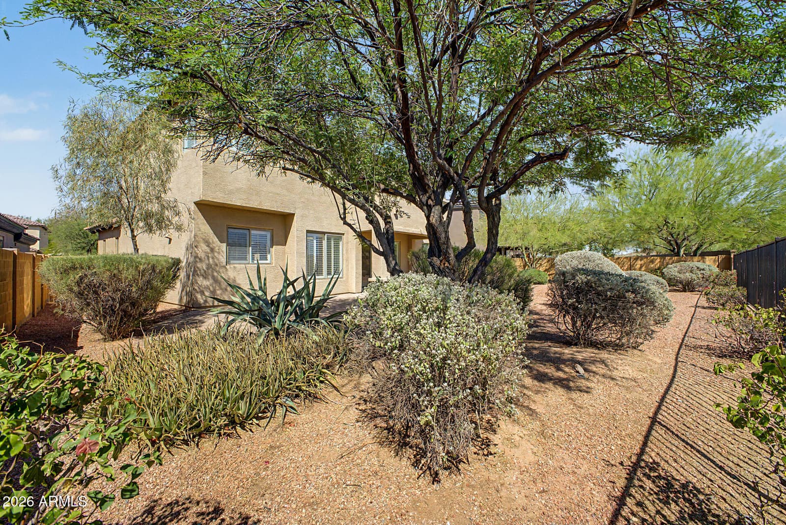 2009 W GLORIA Lane, Phoenix, AZ 85085 — photo 38 of 72