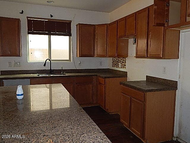 10226 W LEVI Drive, Tolleson, AZ 85353 — photo 3 of 16