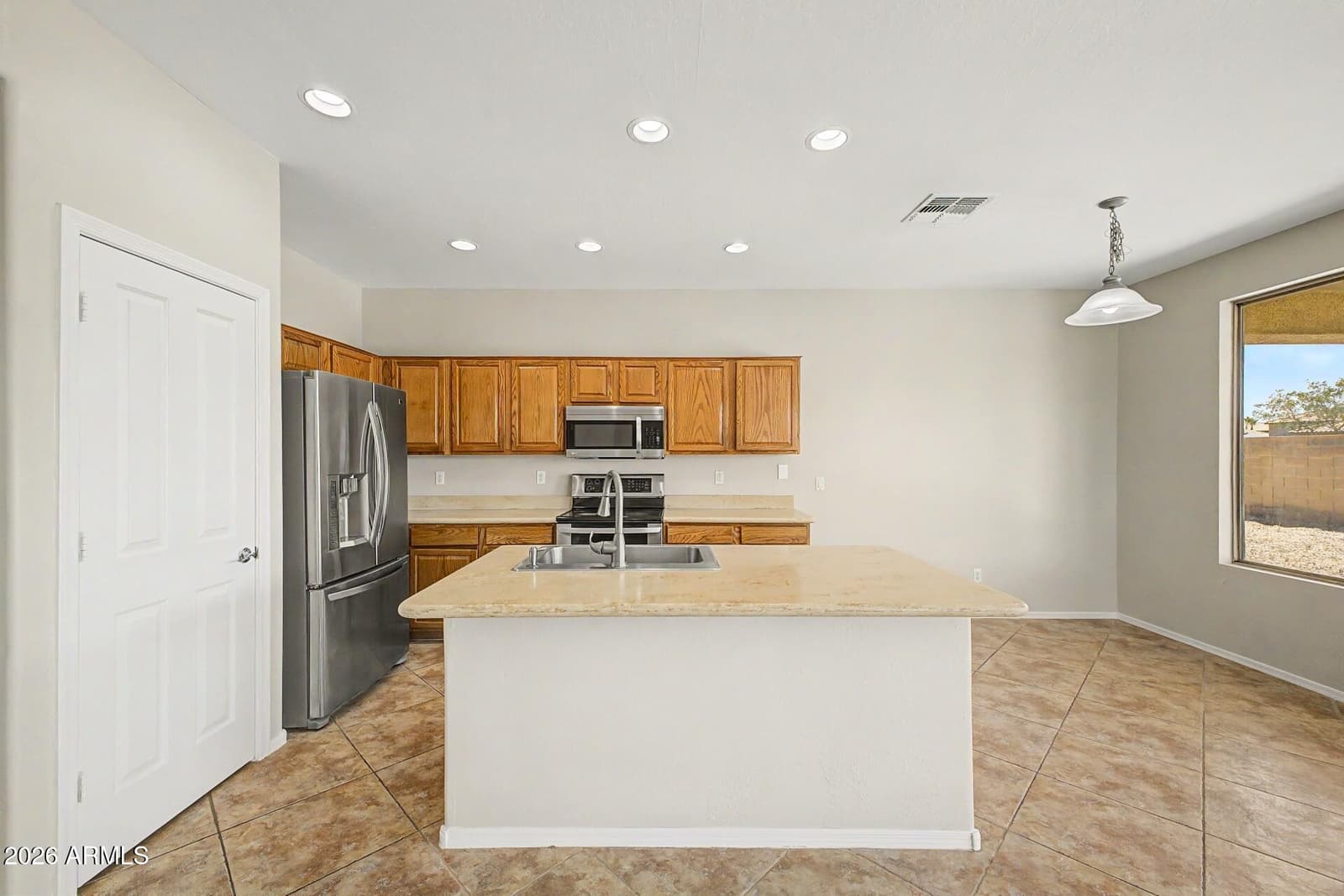 6668 S Garnet Way, Chandler, AZ 85249 — photo 11 of 61